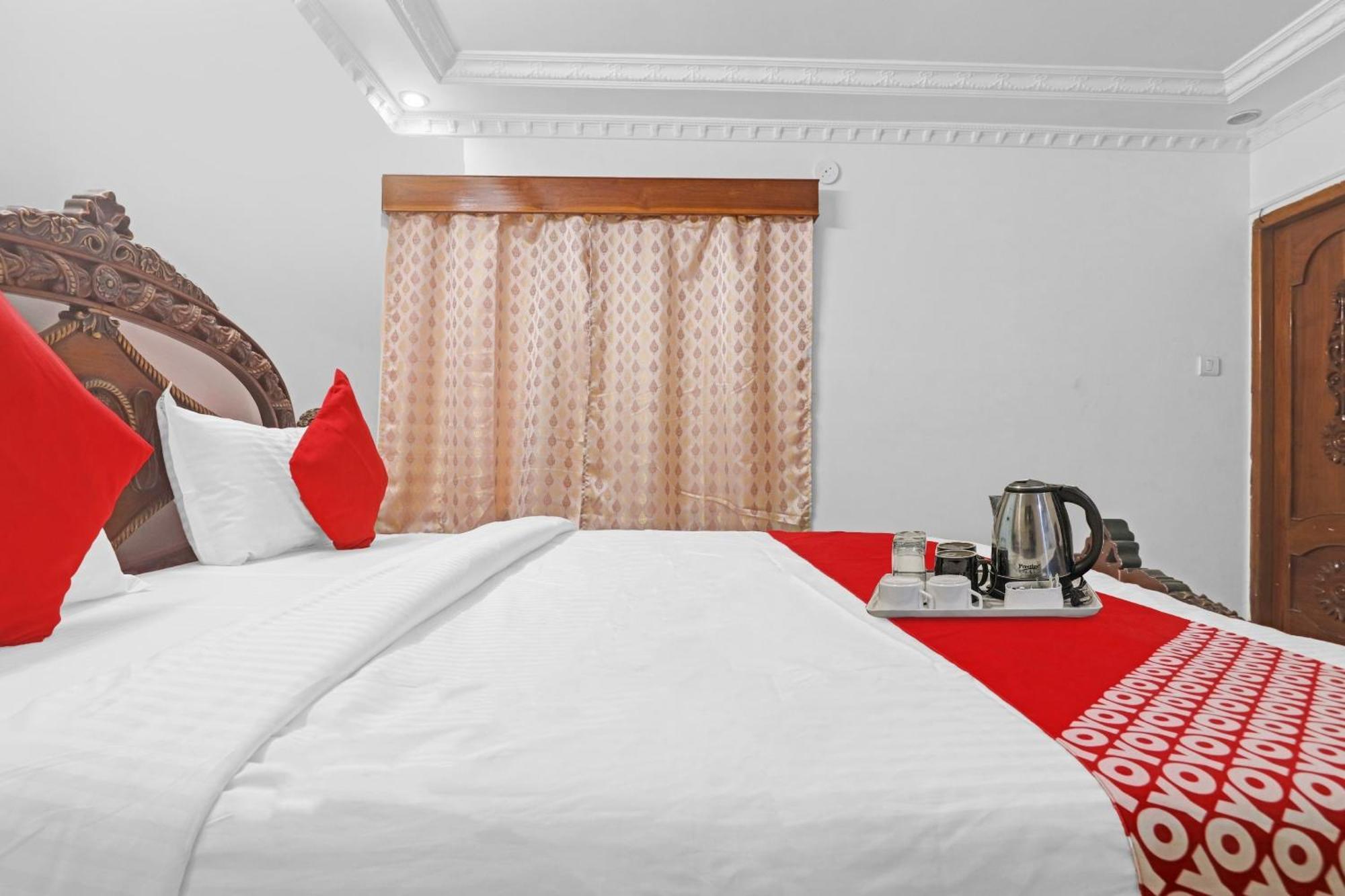 Super Hotel O Alpine Glow Crest Secundurabad Eksteriør billede